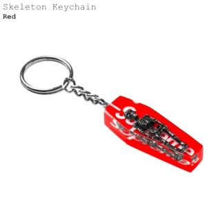 NWT Supreme Skeleton Keychain